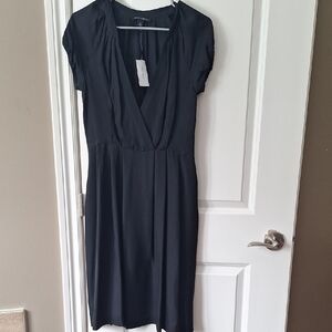 Banana Republic 100 % Silk Classic Black Midi Dress